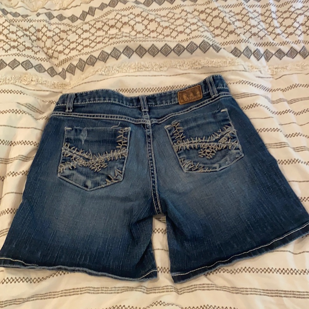 BKE Kate shorts. Sz 29. EUC.